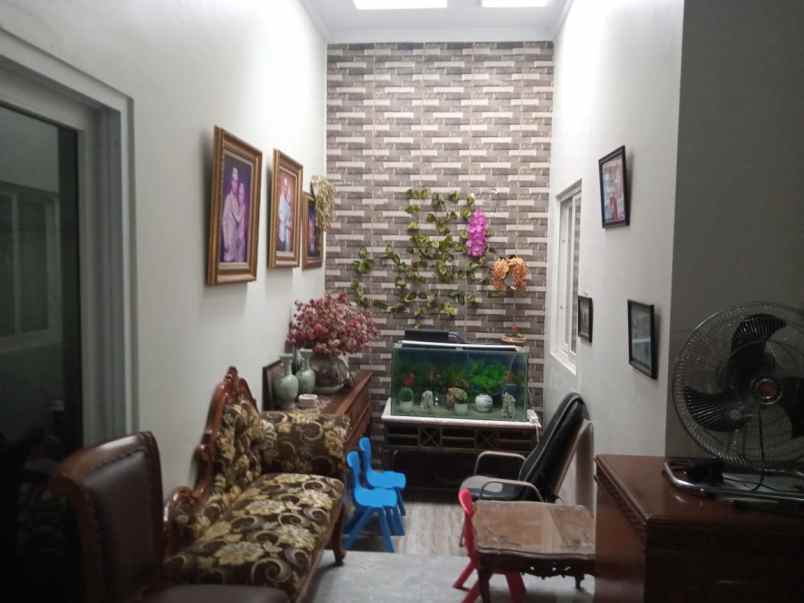 dijual rumah di cibubur city nagrak gunung putri bogor