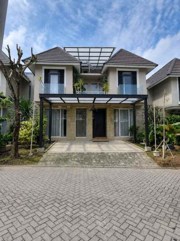 dijual rumah di citra grand tembalang semarang