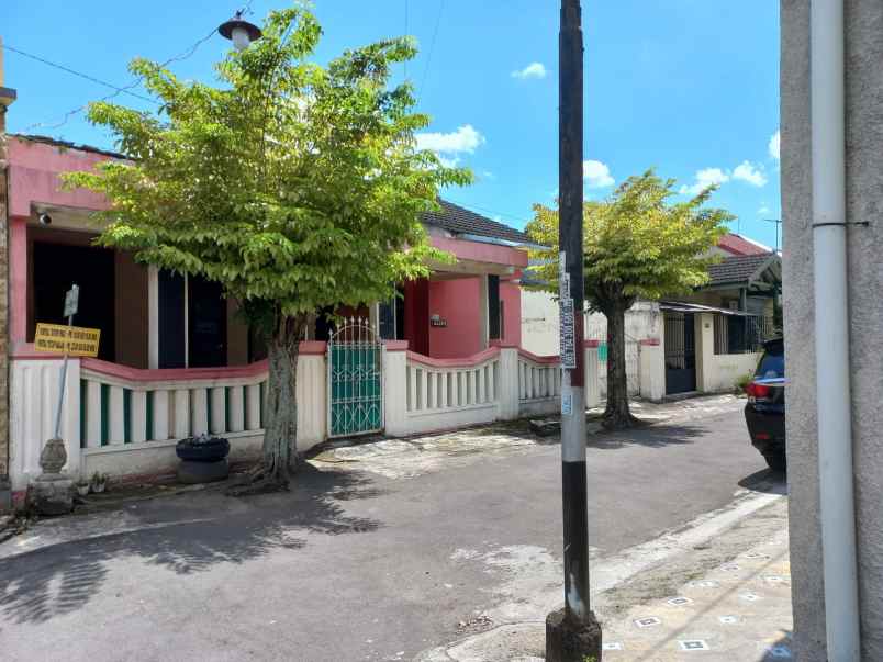 dijual rumah di fajar indah solo