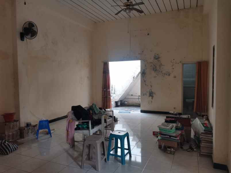 dijual rumah di fajar indah solo