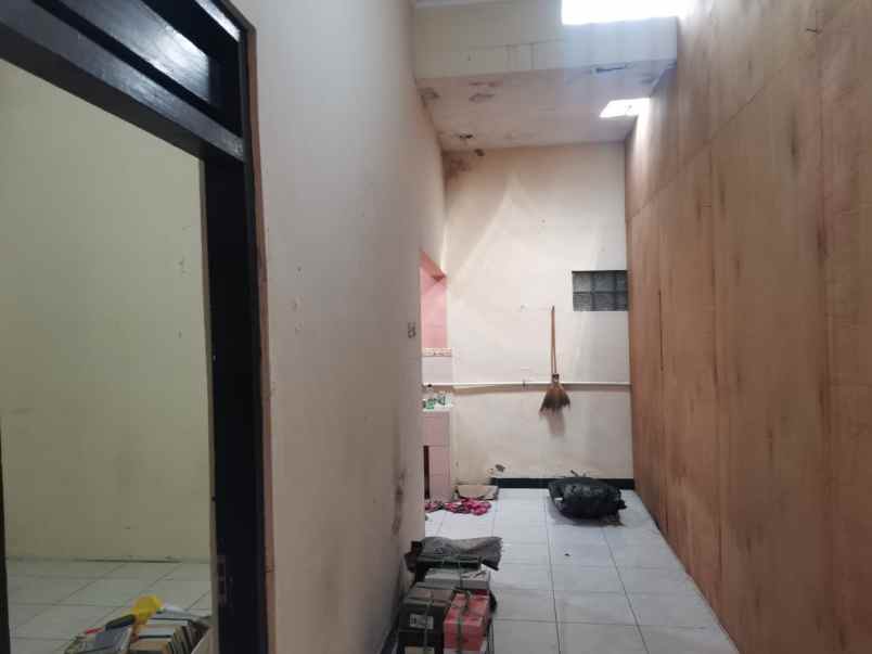 dijual rumah di fajar indah solo