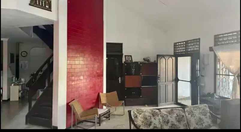dijual rumah di galaxy blok terdepan 100 bebas banjir