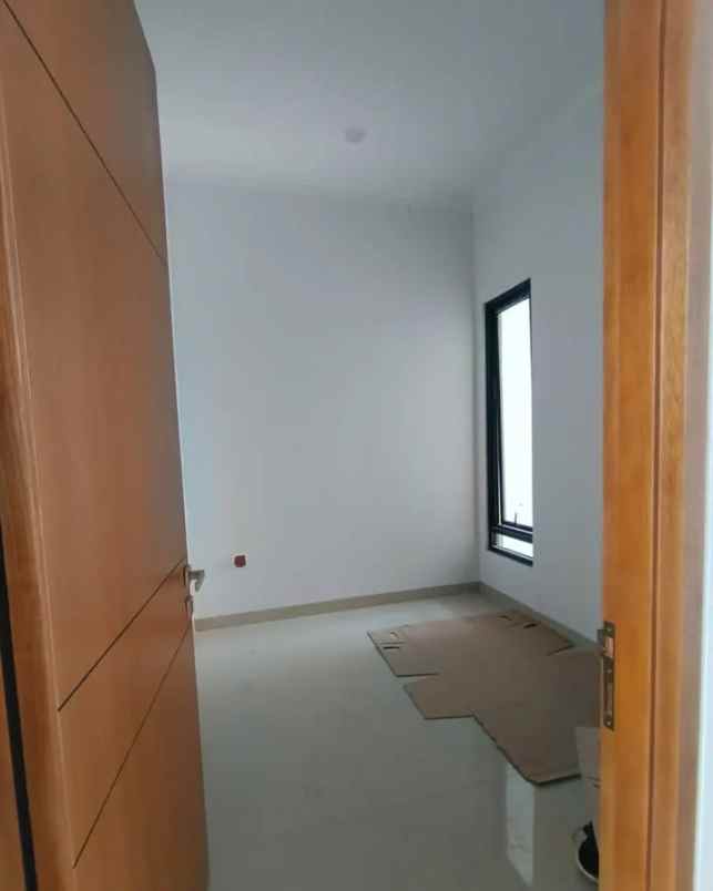 dijual rumah di grand ciheulang residence