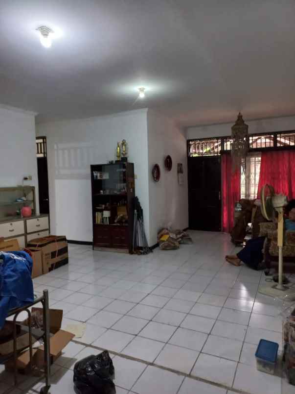 dijual rumah di jatibening estate