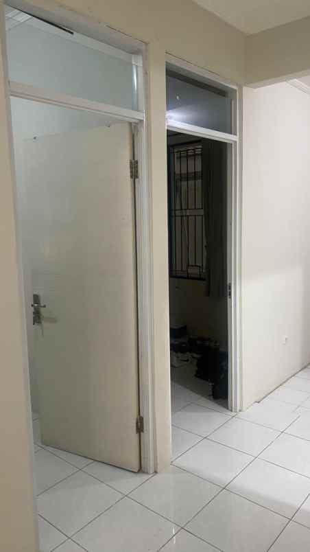dijual rumah di komplek cibubur city