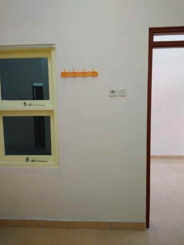 dijual rumah di sendang mulyo semarang