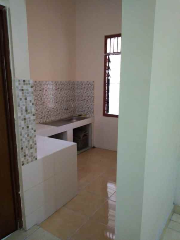 dijual rumah di sendang mulyo semarang