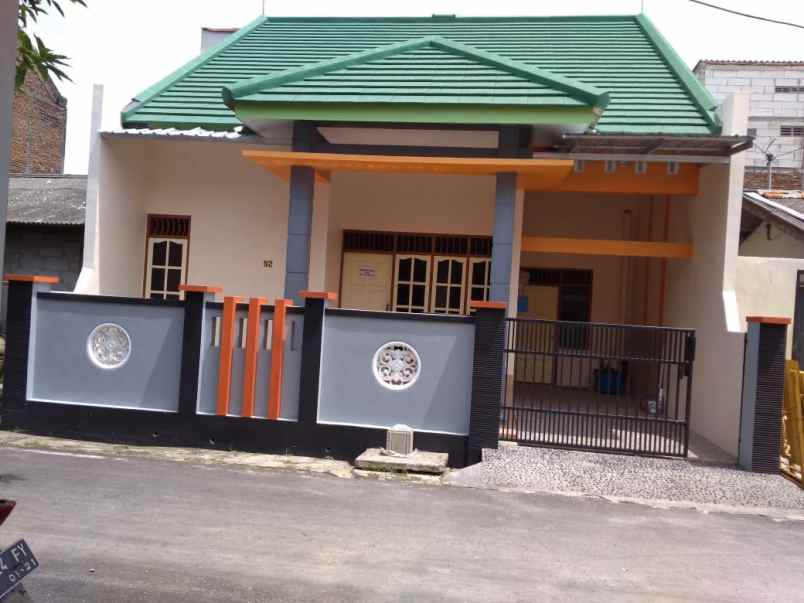 dijual rumah di sendang mulyo semarang