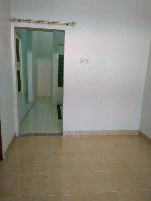 dijual rumah di sendang mulyo semarang