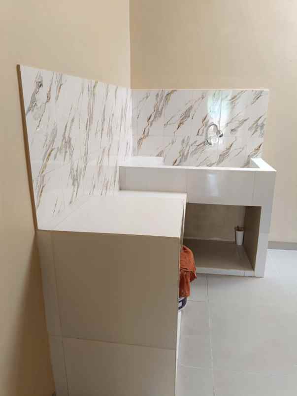 dijual rumah di wonomulyo barat bpd semarang