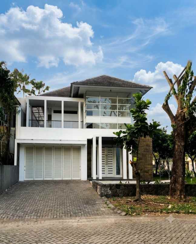 dijual rumah diamond hill citraland
