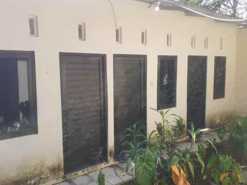 dijual rumah dijual rumah di jl argo