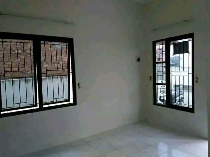 dijual rumah dijual rumah di jl kh