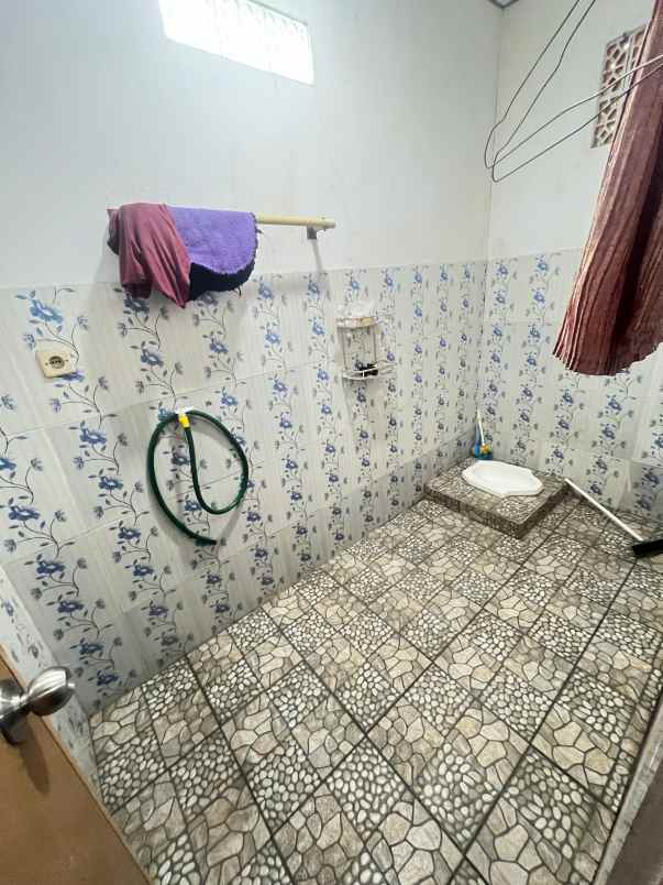 dijual rumah dijual rumah di kp khbng