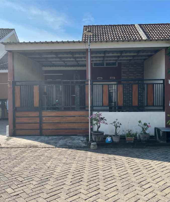 dijual rumah dijual rumah di permata