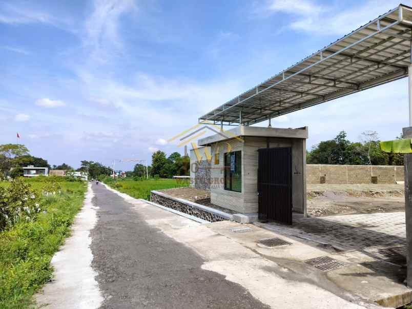 dijual rumah donoharjo