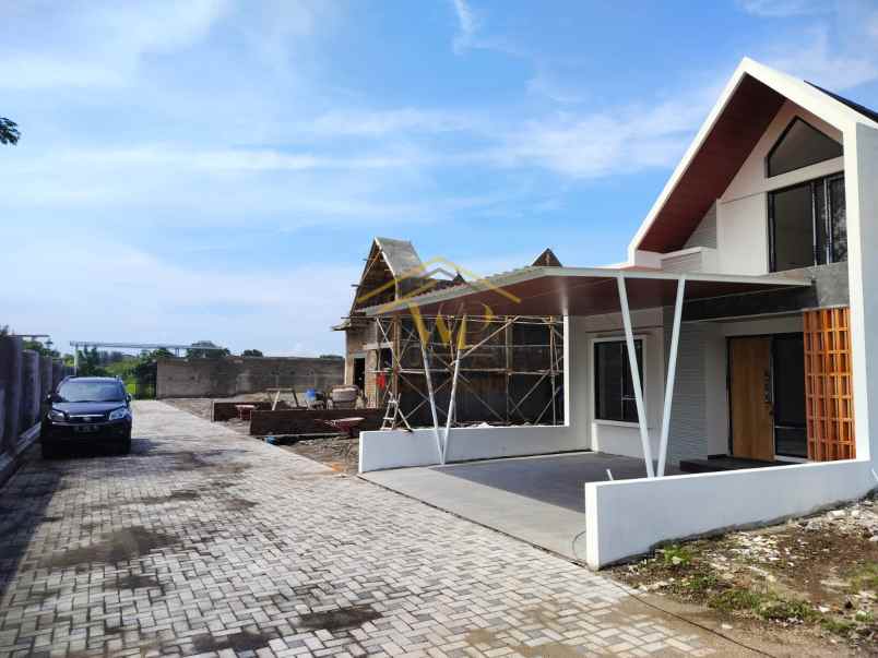 dijual rumah donoharjo