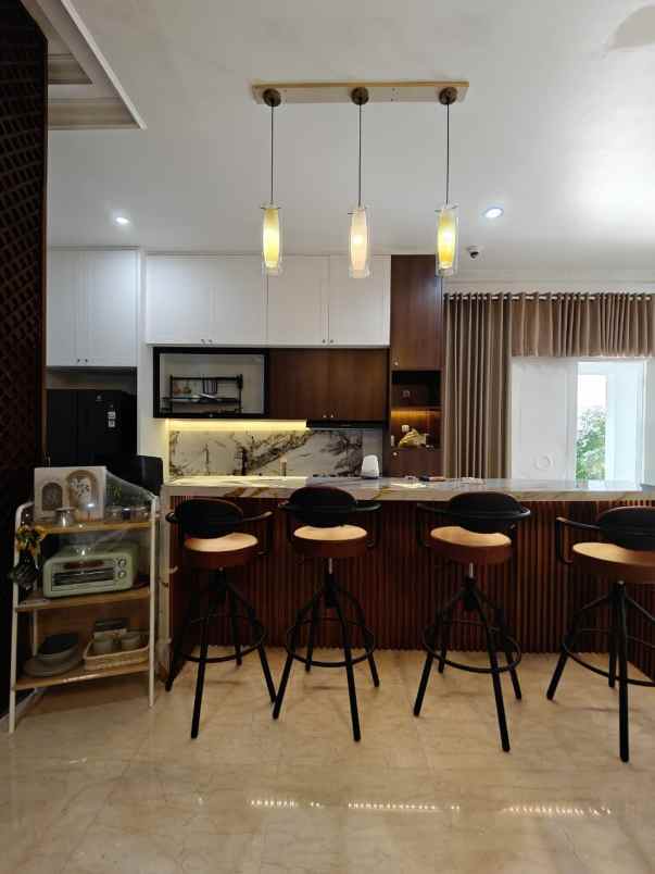 dijual rumah duren sawit