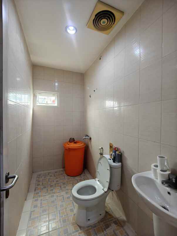 dijual rumah duren sawit jaktim