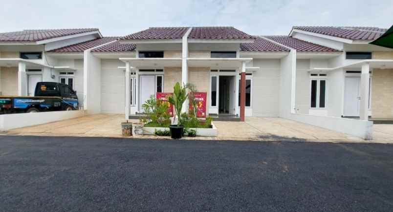 dijual rumah duren seribu bojong sari depok