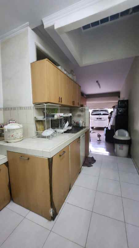 dijual rumah gading kirana kelapa gading