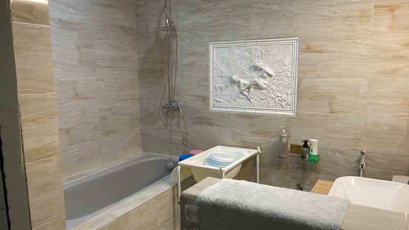 dijual rumah gading kirana kelapa gading