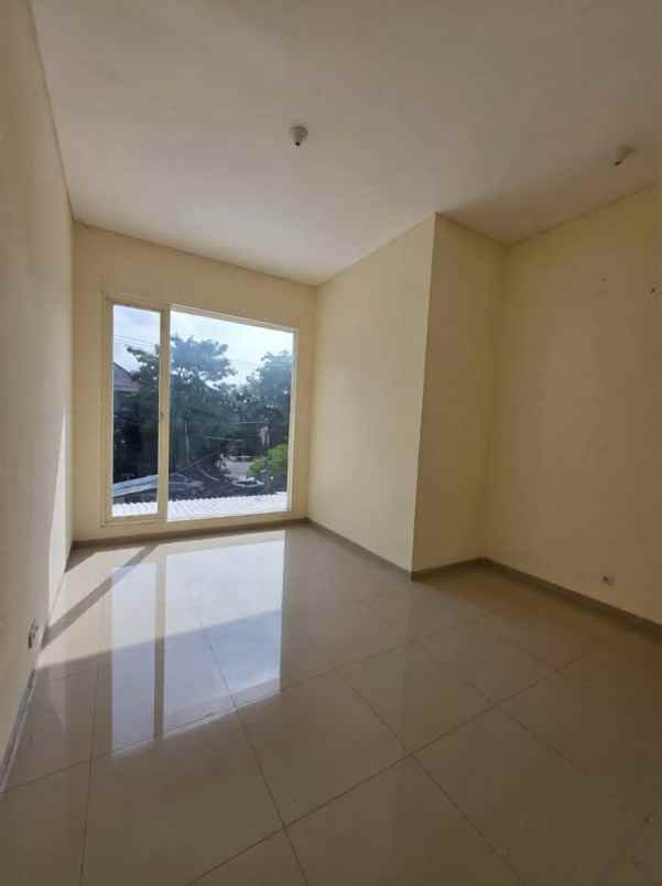 dijual rumah galaxy bumi permai araya