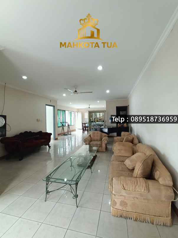 dijual rumah gandaria utara