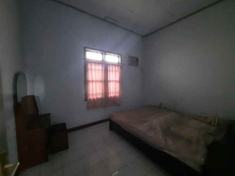 dijual rumah gang kenanga 13