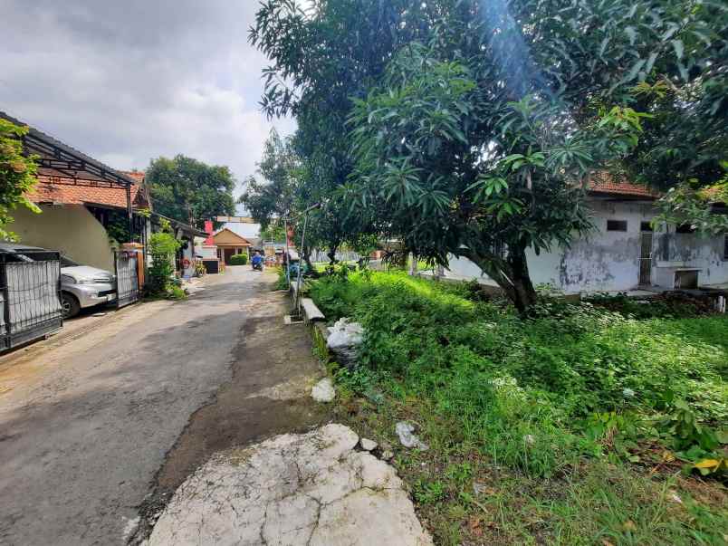 dijual rumah gang kenanga 13