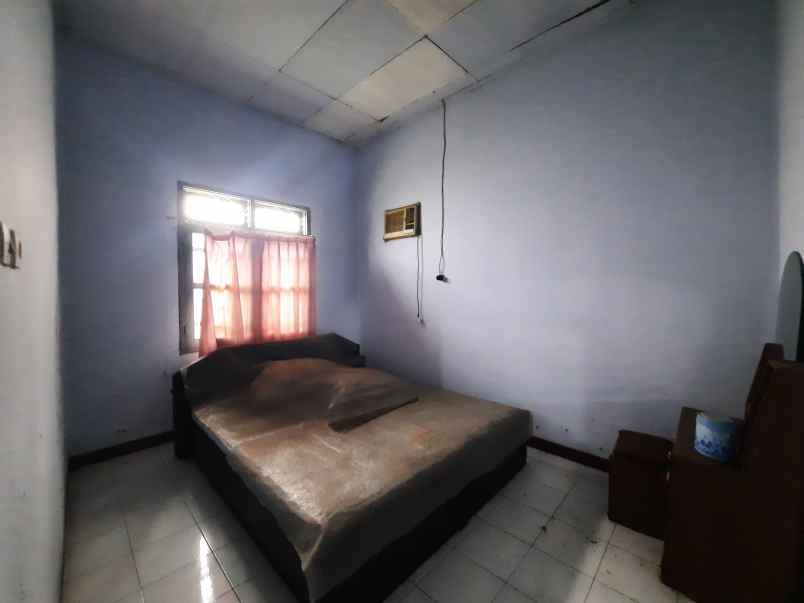 dijual rumah gang kenanga 13