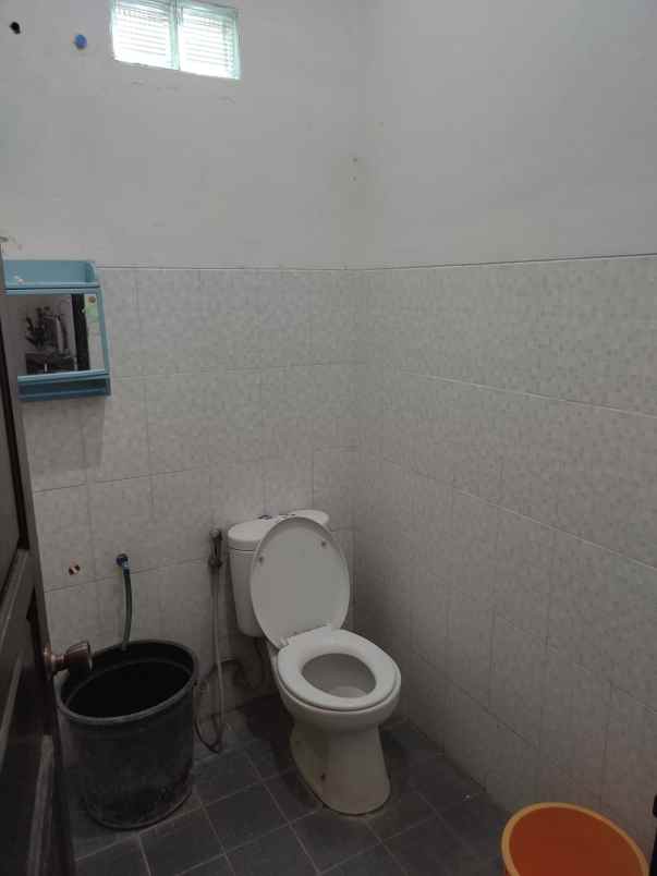 dijual rumah gedawang