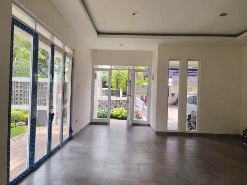 dijual rumah gegerkalong