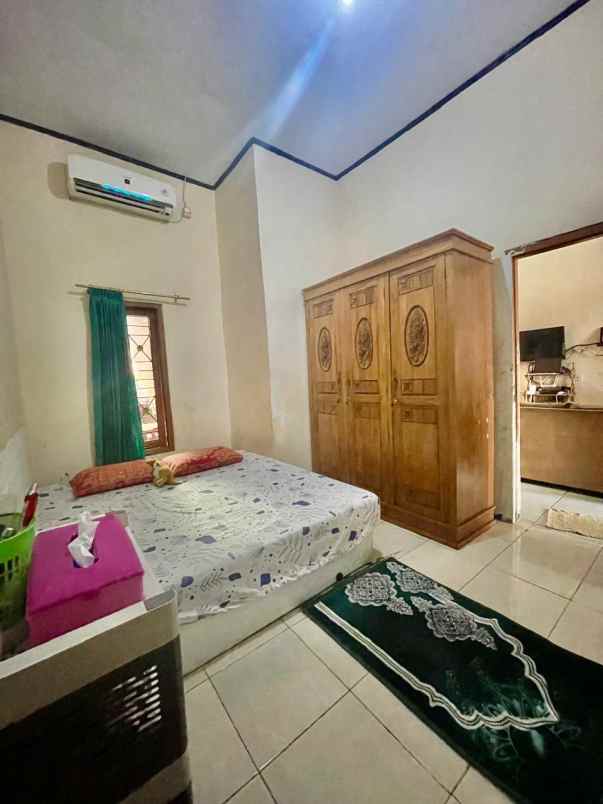dijual rumah graha prima