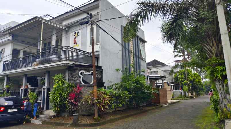 dijual rumah green living residence sukun malang