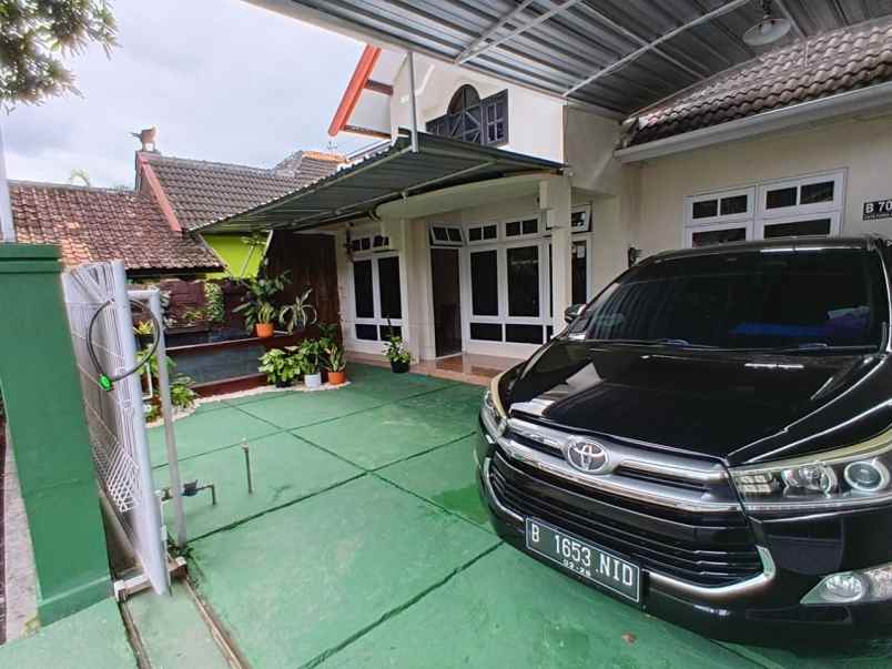 dijual rumah griya purwa asri