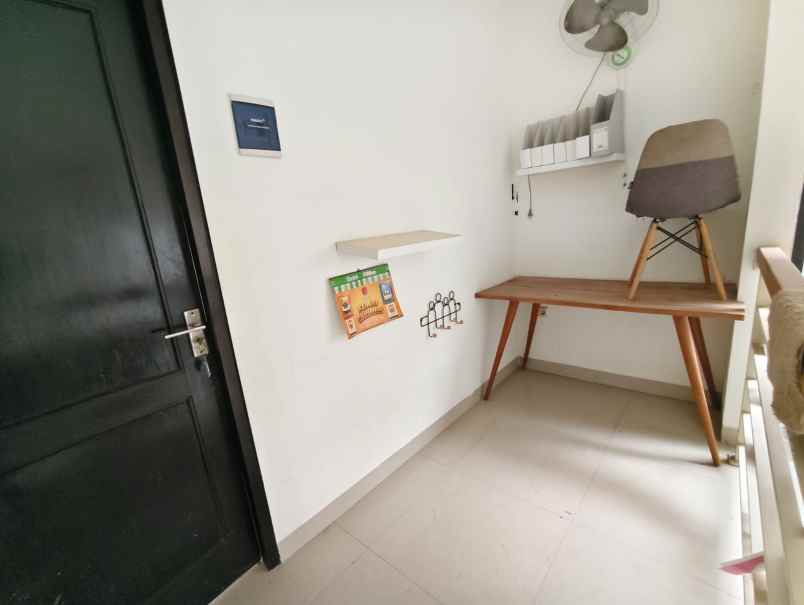 dijual rumah gunung anyar surabaya