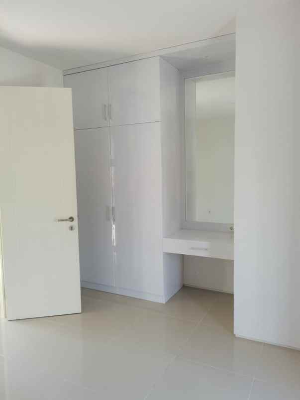 dijual rumah gunung anyar surabaya