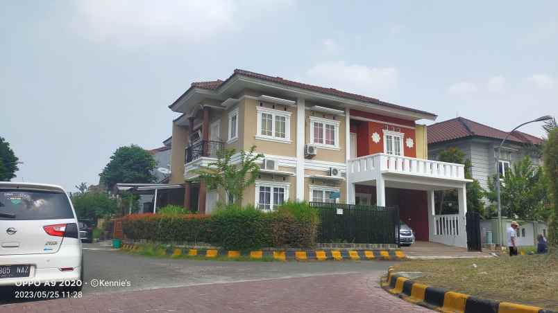 dijual rumah islamic village