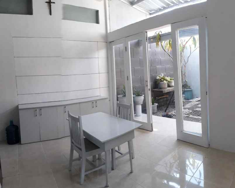 dijual rumah istana mentari