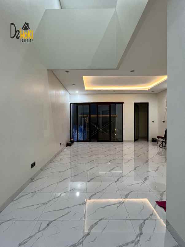 dijual rumah jagakarsa jakarta selatan