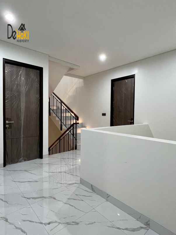 dijual rumah jagakarsa jakarta selatan