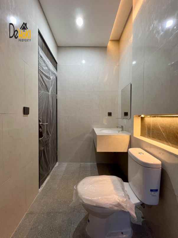 dijual rumah jagakarsa jakarta selatan