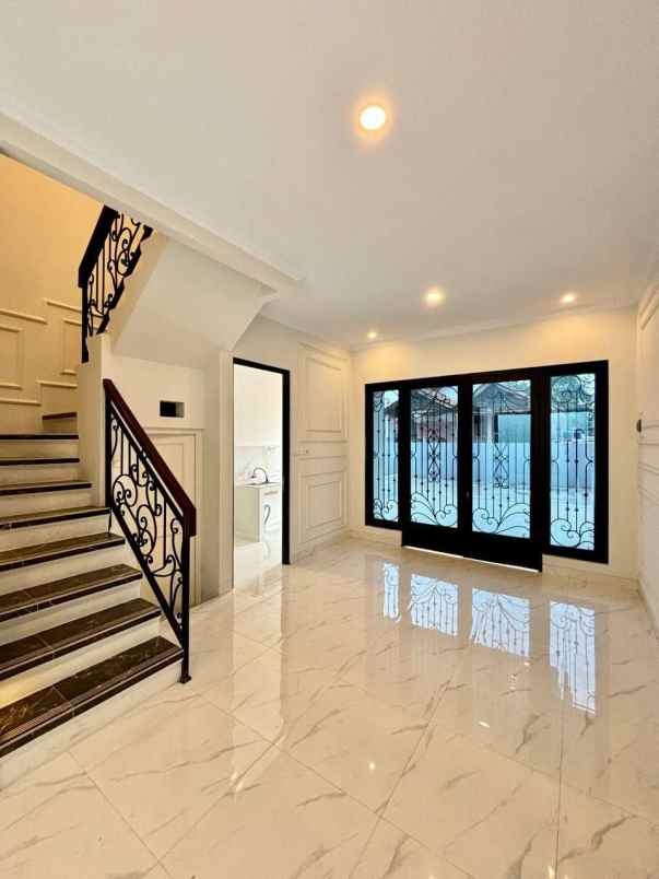 dijual rumah jagakarsa jakarta selatan