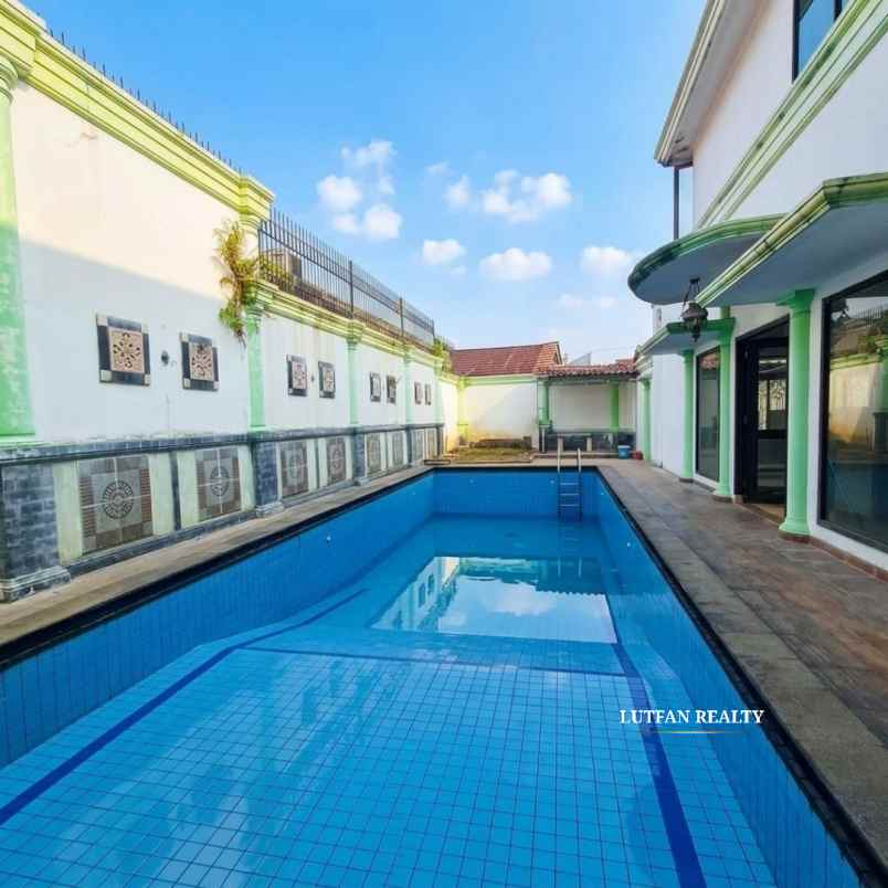 dijual rumah jagakarsa raya