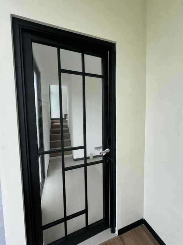 dijual rumah jalan angkawijaya bunder