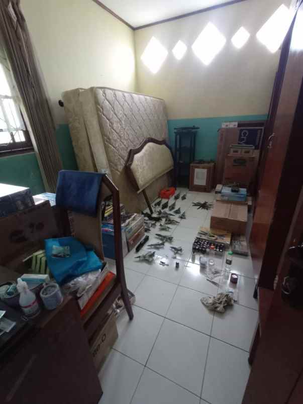 dijual rumah jalan bumi prima