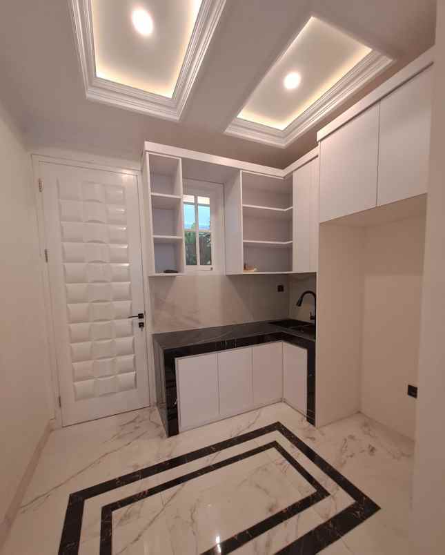 dijual rumah jalan kahfi 2 jagakarsa