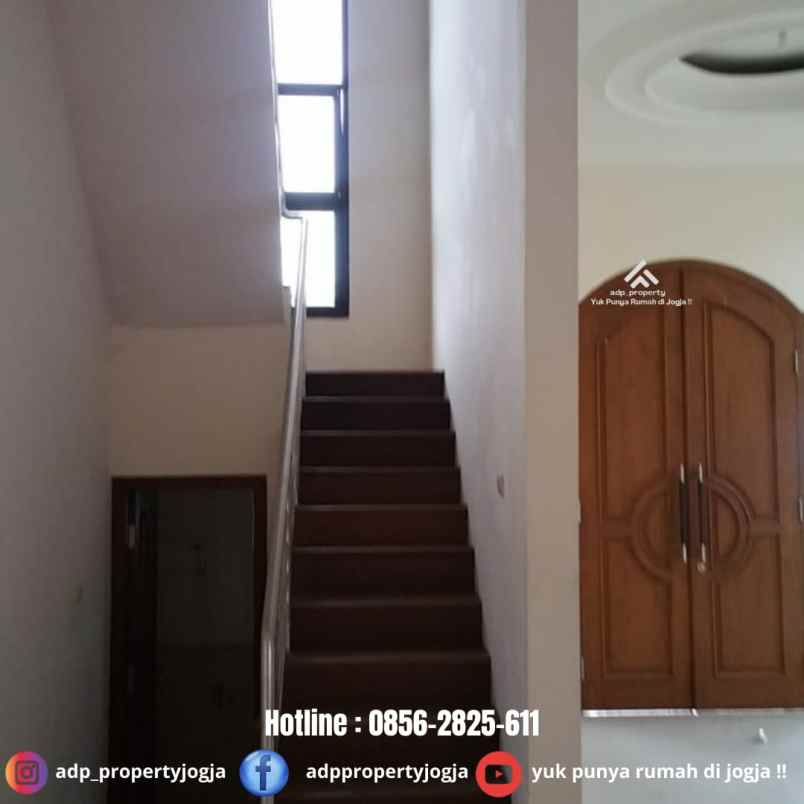 dijual rumah jalan kaliurang ngaglik sleman