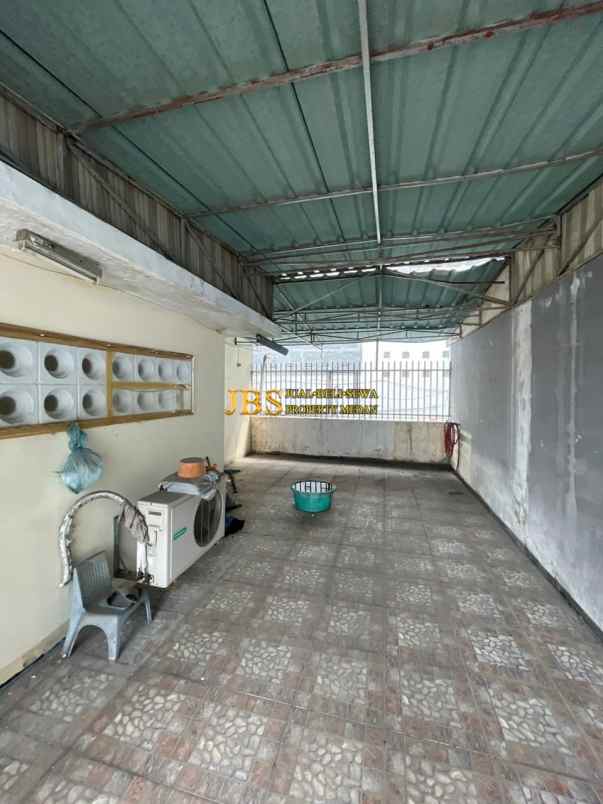 dijual rumah jalan laboratorium 1 depan